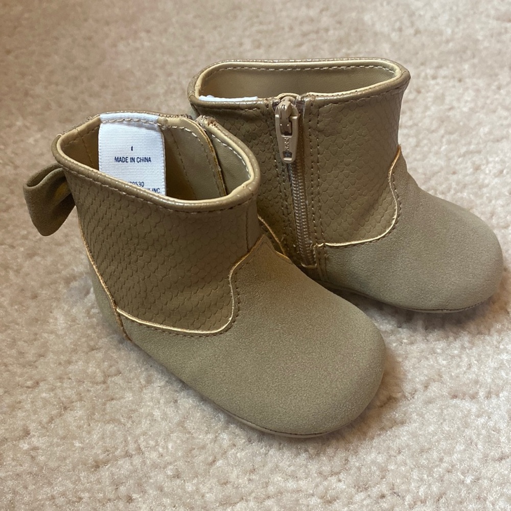 EUC Janie & Jack Baby Fall Boots- Soft shoe